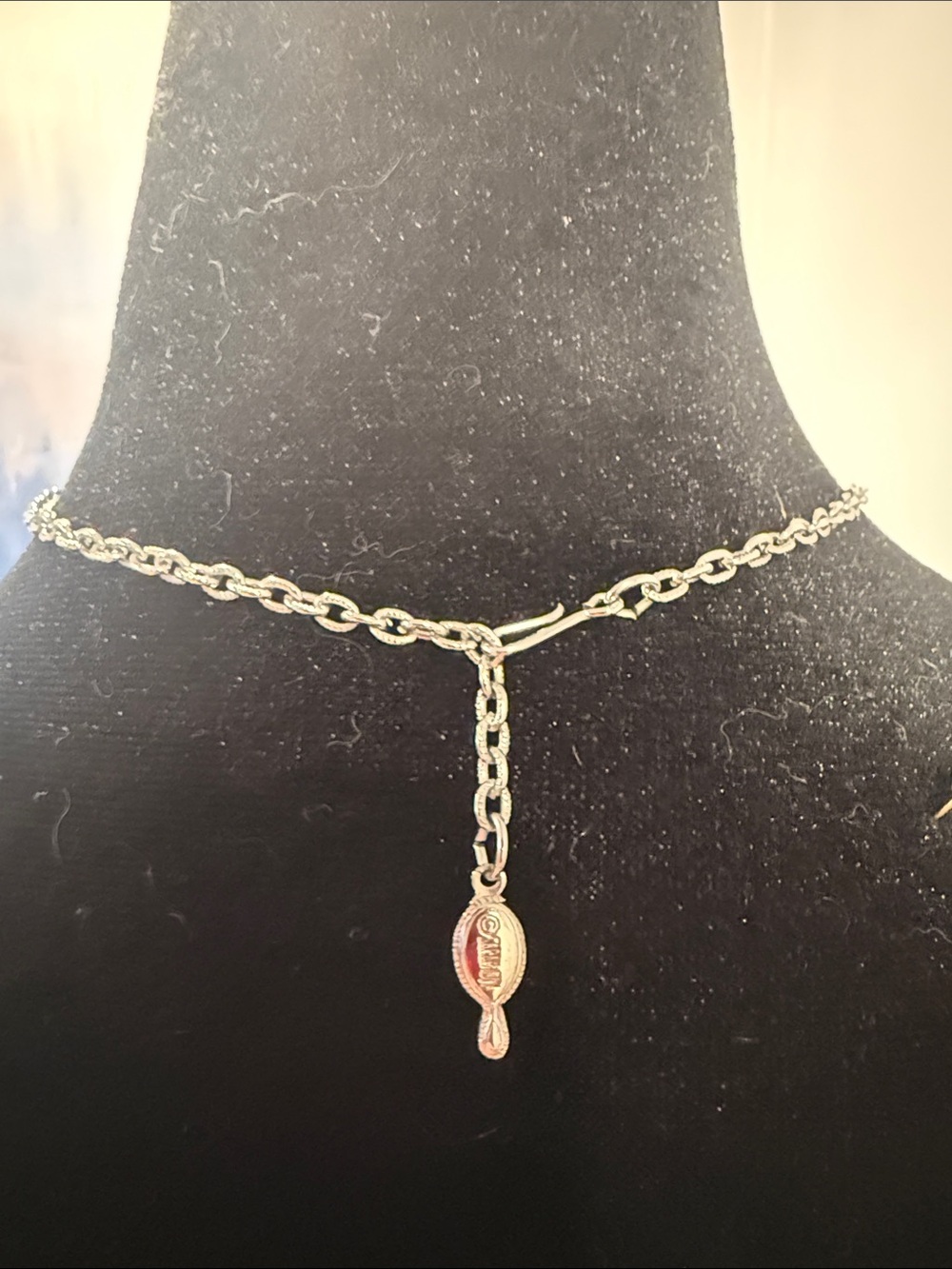 Buy 3 for 30$ Sarah Coventry Silver-Tone Filigree Pendant Necklace - Picture 6 of 6